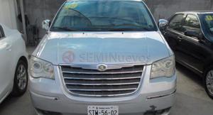 Chrysler Town & Country ()
