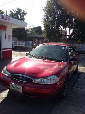 Ford Contour Sedán 