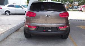 Kia Sportage ()