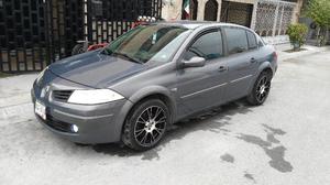 Renault Megane Sedán 