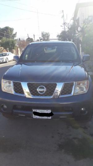 Nissan Pathfinder 4 x 