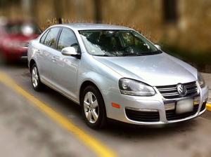 VOLKSWAGEN BORA SPORT  PLATA BRILLANTE