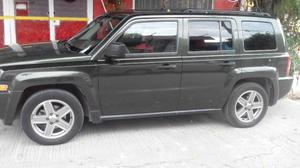 Jeep Patriot Familiar 