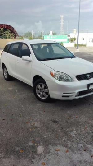 Toyota Matrix Sedán 