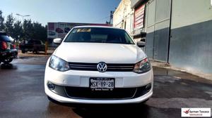 Volkswagen Vento 4p Highline L4 1.6 man