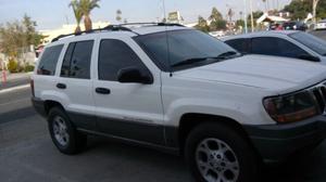 Jeep Grand Cherokee Laredo  Nacional