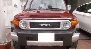 Toyota FJ Cruiser ()