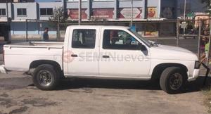 Nissan D21 Doble Cabina ()