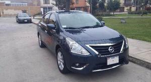 Nissan Versa ()