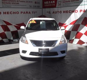 Nissan VERSA SENCE T/A Sedán 