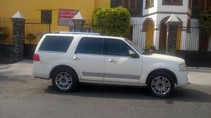 Lincoln Navigator 4 x  impecable