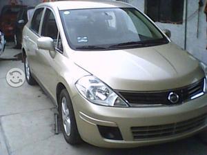 Nissan Tiida equipado