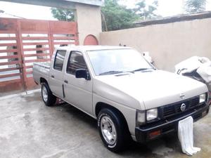Nissan Doble Cabina 