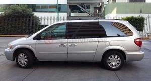 Chrysler Town & Country ()