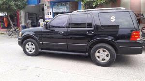 Ford Expedition Limited 4 x  un dueño impecable.