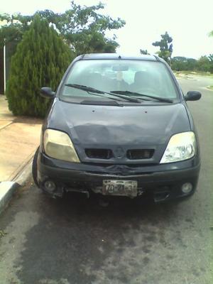 Renault Scenic Minivan 