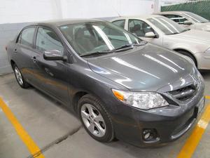 Toyota Corolla 4p XLE aut a/a ee CD R-16 ABS