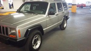 CHEROKEE "Sport"  ¡Equipada! 6-ciL aut. *Conservada*