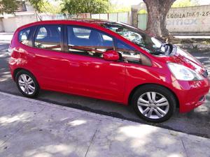 Hermoso HONDA FIT 