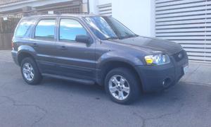 FORD ESCAPE XLT 