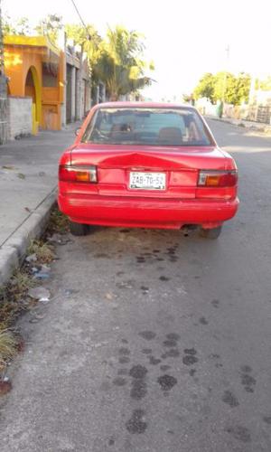 Nissan Tsuru Sedán 