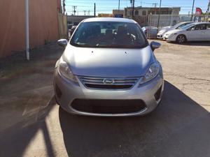 FORD FIESTA IMPORTADO 