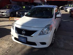 Nissan Versa Sense Sedán  Listo para Uber!!