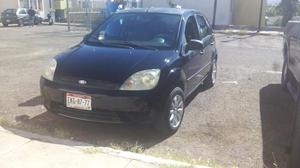 Ford Fiesta Sedán 