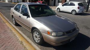 Toyota Corolla Sedán 