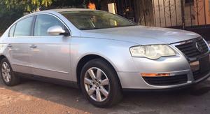 Volkswagen Passat Sedán 