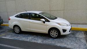 Ford Fiesta Sedán 