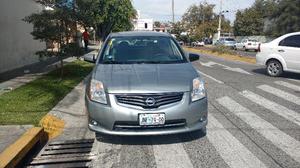 Nissan Sentra Sedán 