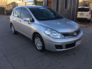 Nissan versa tiida 