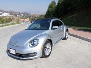 Volkswagen Beetle 2p Sport paq. nave 2.5L