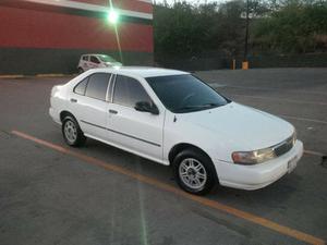 Nissan Sentra Sedán