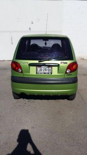 matiz  manual con ac en buen estado