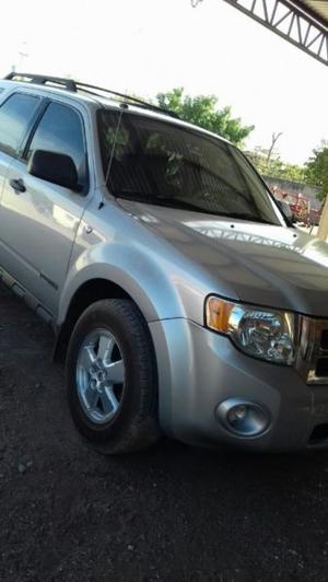 Ford Escape Familiar  IMPECABLE