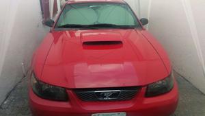 Ford Mustang GT  SUPER IMPECABLE AUT CLIMA,