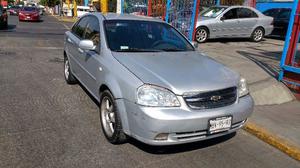 Chevrolet Optra Sedán 