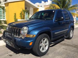 Jeep liberty limited impecable