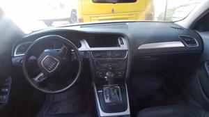 Audi A4 Sedán 