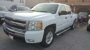 Chevrolet Cheyenne 4p LT Crew Cab V8 5.3 Aut. 4x4