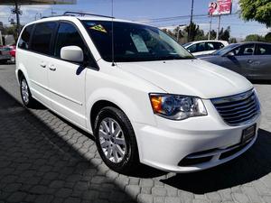 Chrysler Town & Country 5P Touring V6 3.6 Aut