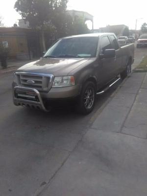 Ford F-150 Familiar 