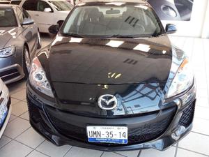 Mazda 3 Modelo Sedán 