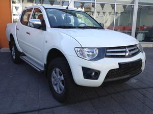 Mitsubishi Lp Doble Cabina L4 2.4 Diesel M-5V 4x4