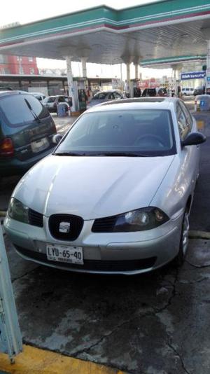 Seat Sedán 