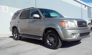 TOYOTA SEQUOIA  TITULO EN MANO  DLS