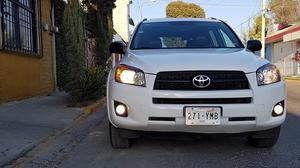 Toyota RAV4 5p Sport L4 aut CD q/c