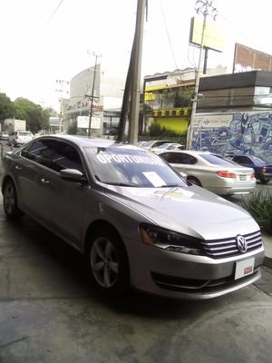 Volkswagen Passat 4p Sedan Sportline Tiptronic